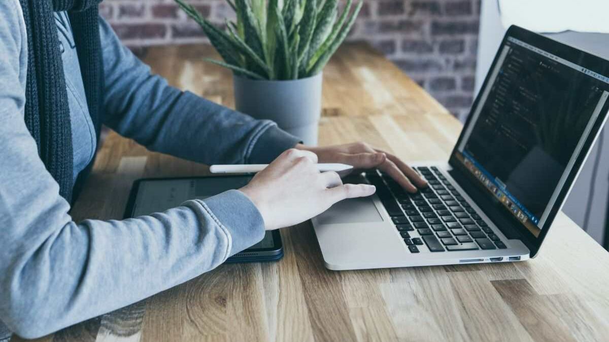 ¿Cómo desinstalar programas de mi laptop? Pasos, métodos y consejos