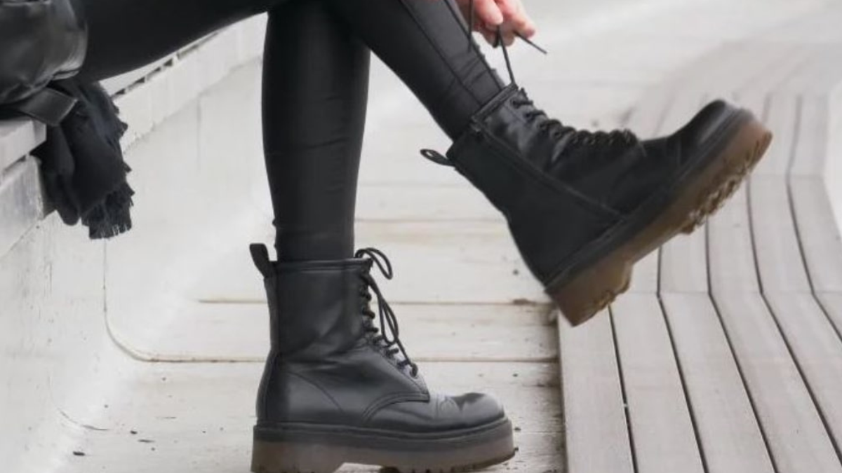 5 outfits con botas negras para damas: luce tu estilo con elegancia y actitud