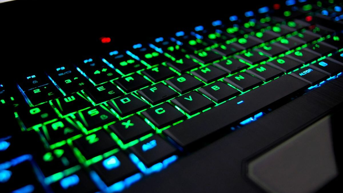 ¿Cómo encender la luz del teclado de mi laptop Asus? Pasos y consejos