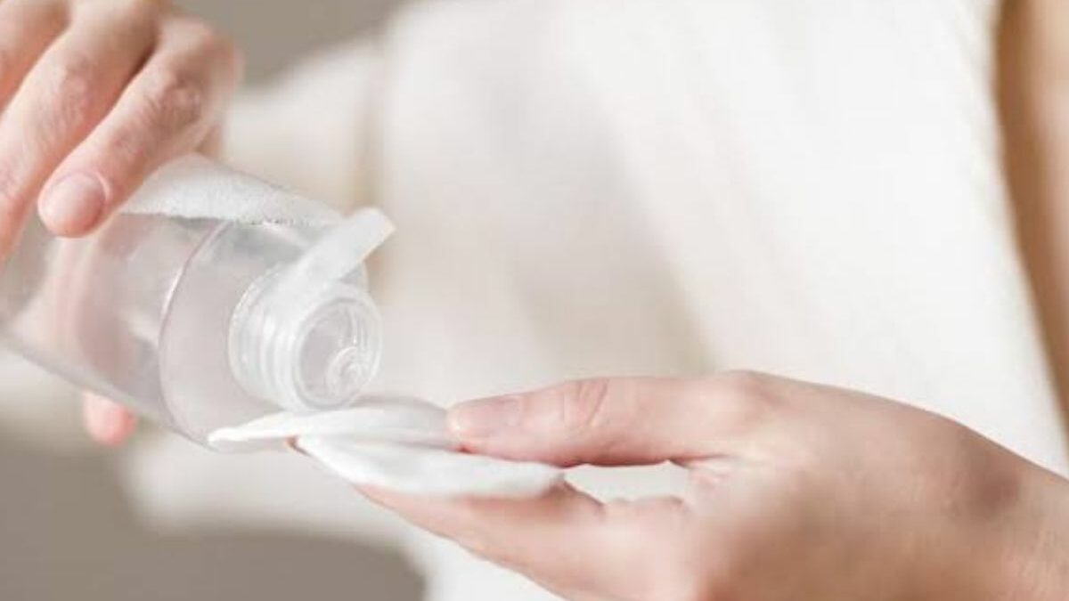 ¿Para qué sirve el agua micelar? consejos de uso