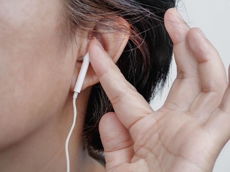 como arreglar la entrada de mis audifonos