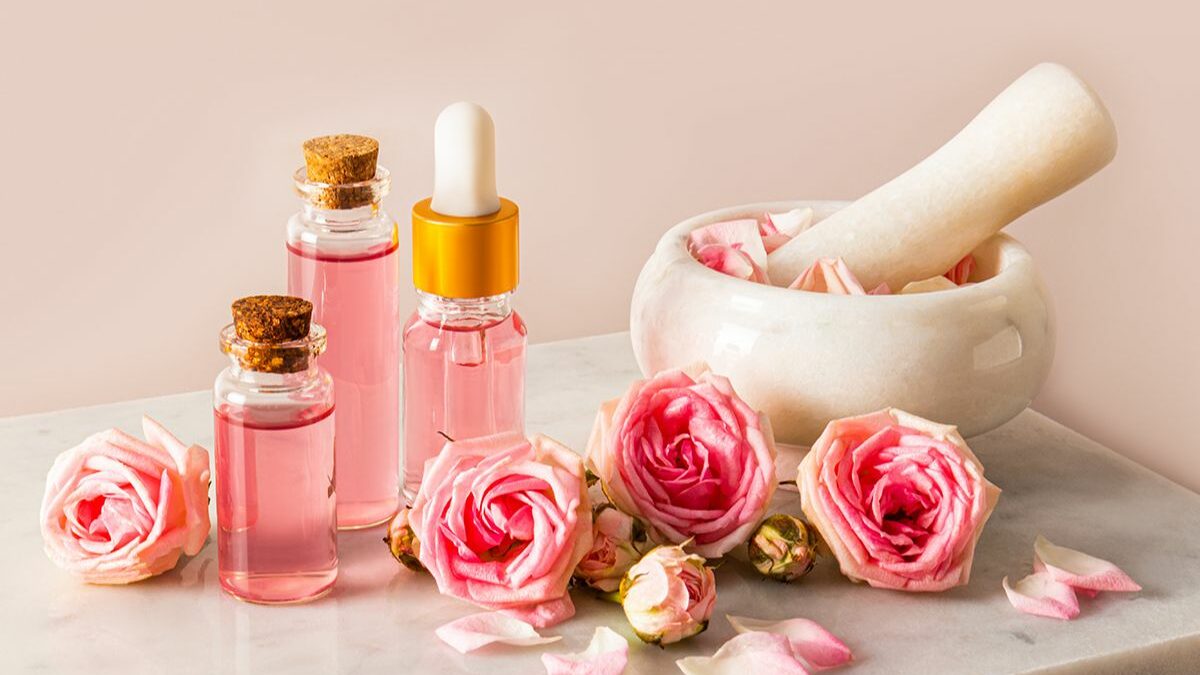 Agua de rosas: Guía sobre su uso